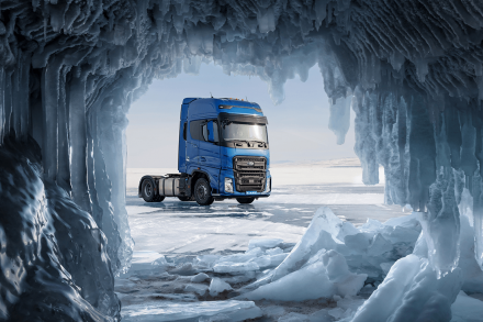 Удостоенный наград F-MAX побил рекорд скорости на замерзшем Байкале